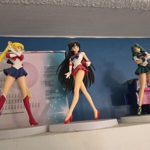 5 Sailor moon memories figures